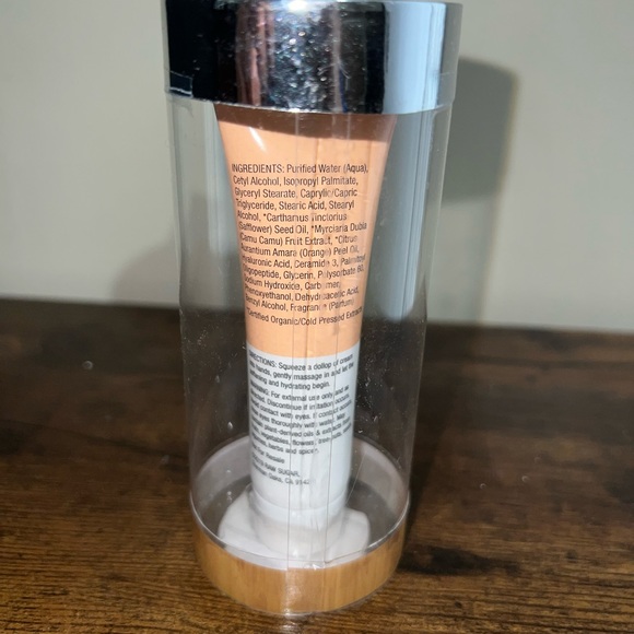 Raw Sugar Vitamin C Hand Cream - Picture 4 of 4